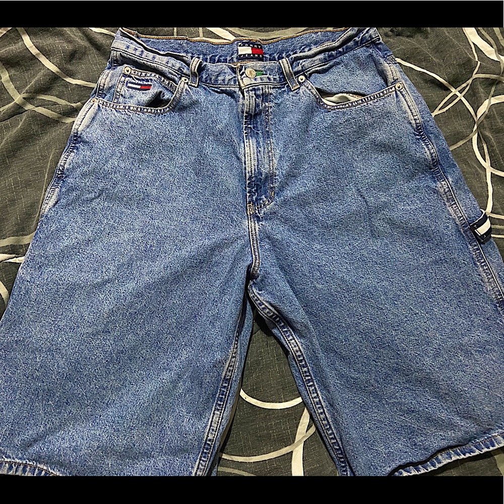 3/$22 vintage Tommy Hilfiger denim jeans shorts 34